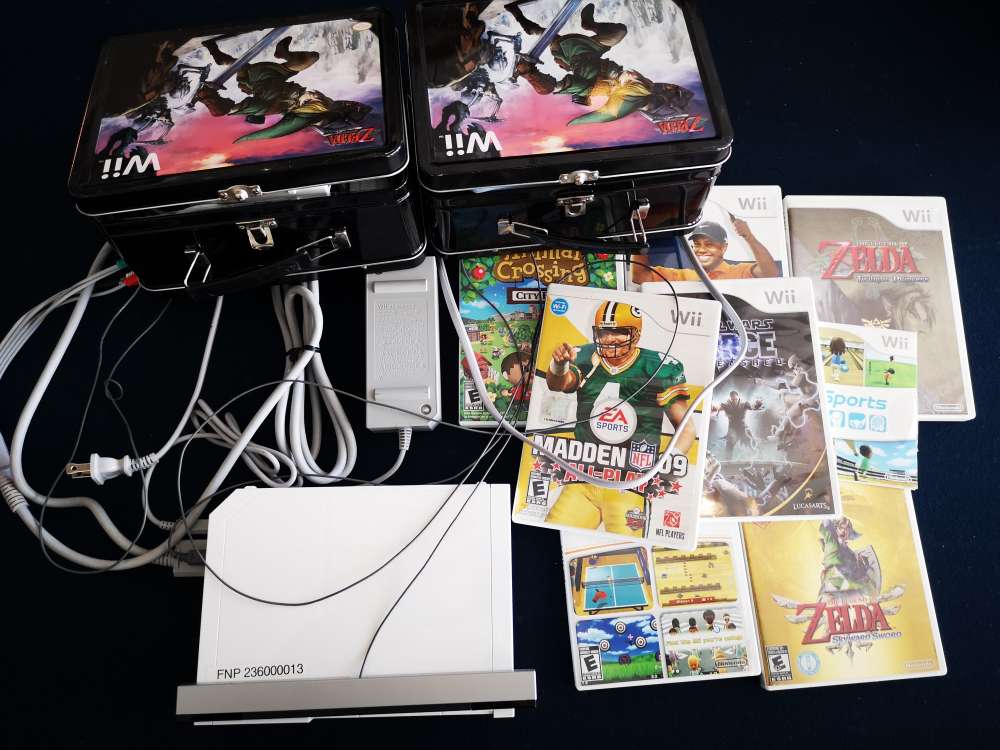 Nintendo Wii with 8 games