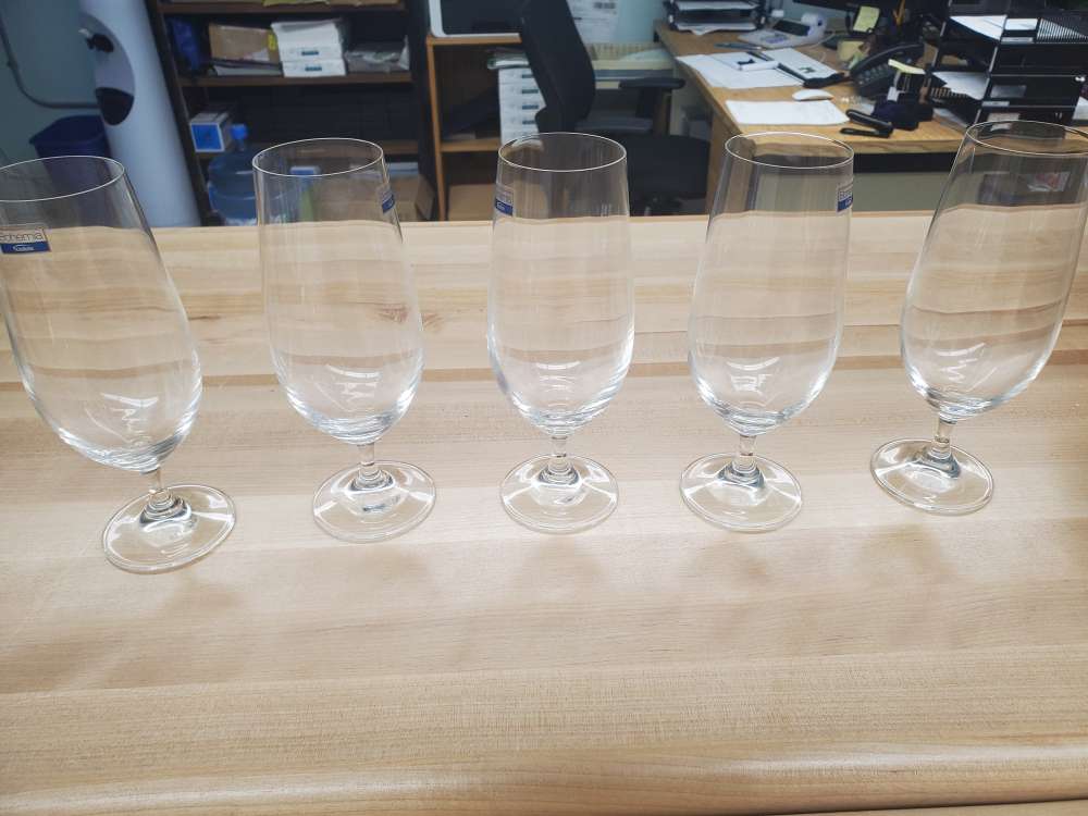 Lot of 5 Pilsner glass